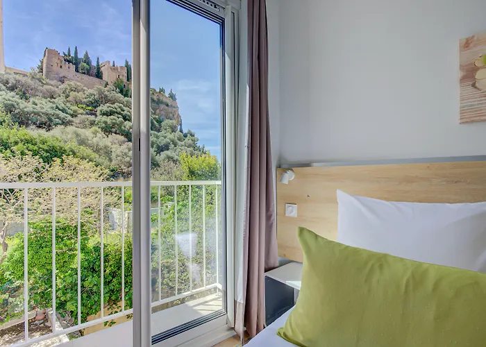 Hotel Des Calanques Port De Cassis